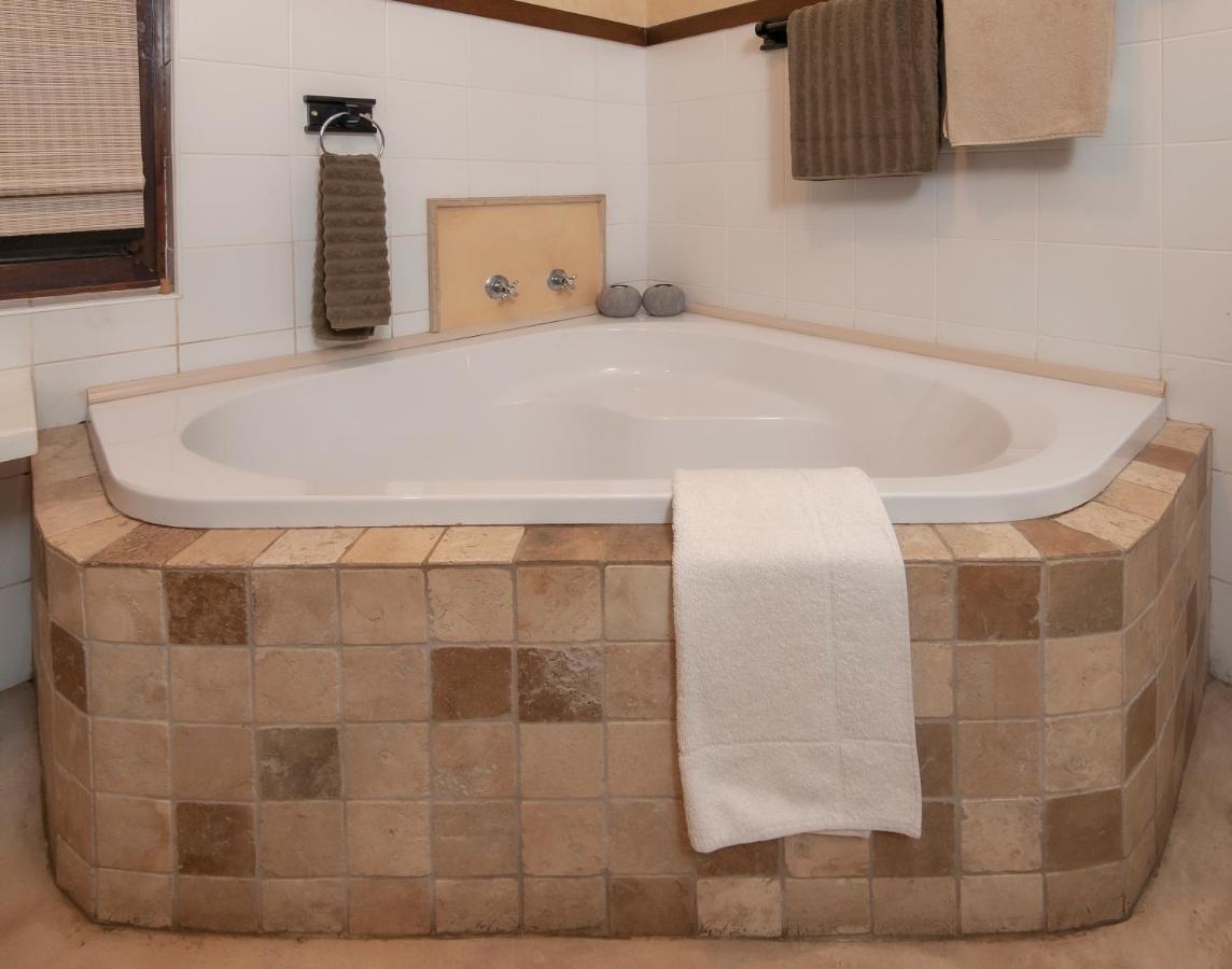 Aloe Guest House Германус Екстер'єр фото